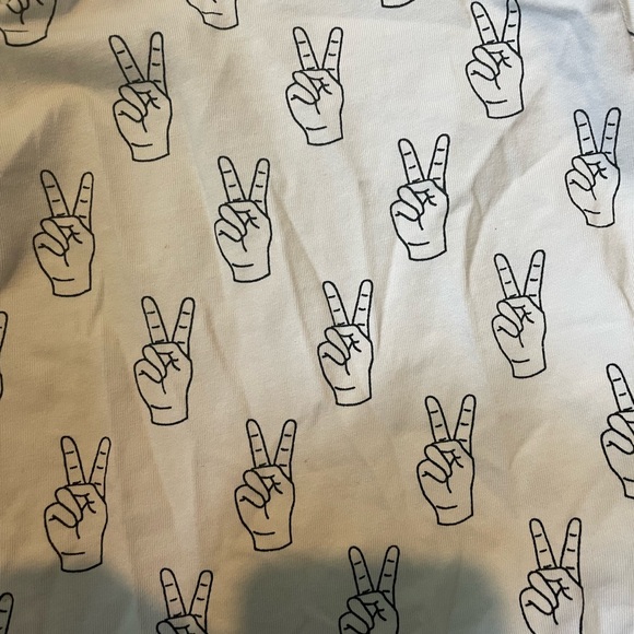 ✌🏼 Onesie - Picture 5 of 5